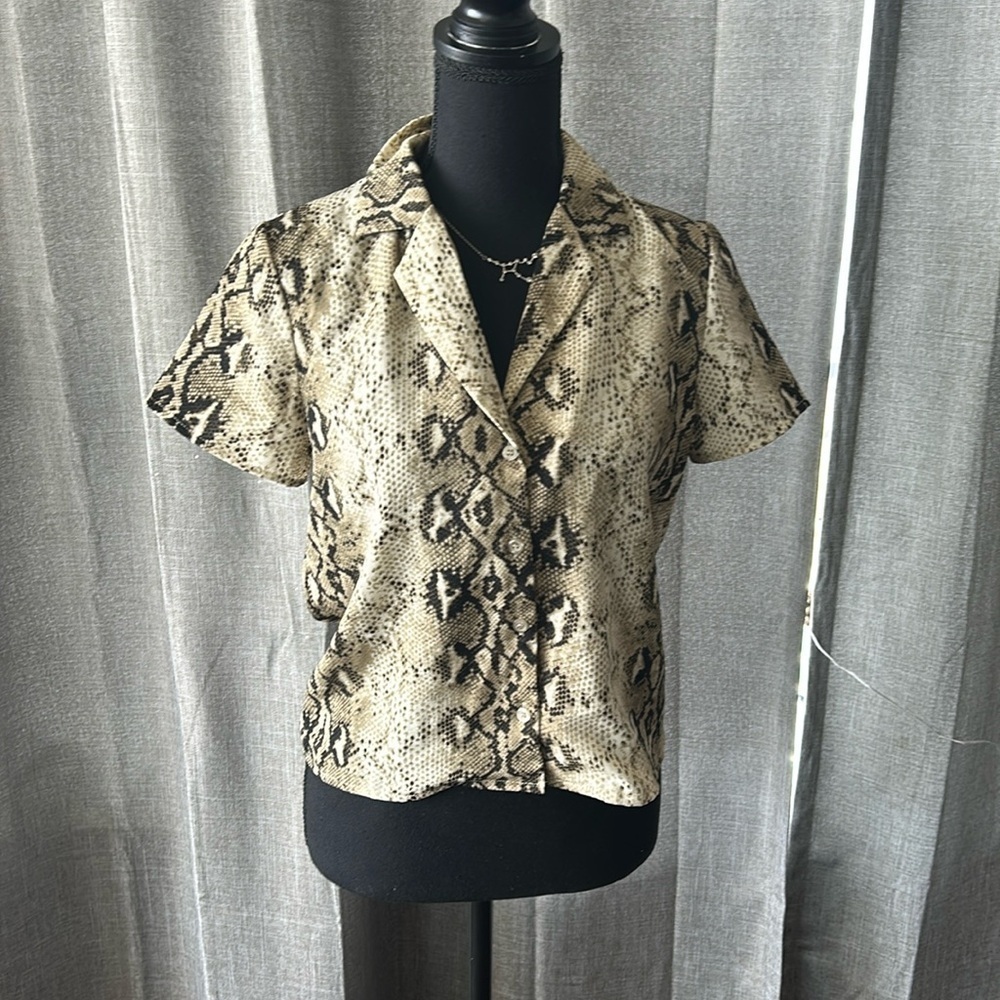 Snake Skin Look Boohoo Blouse